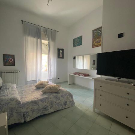 Messineo'S Home Napoli Bagian luar foto