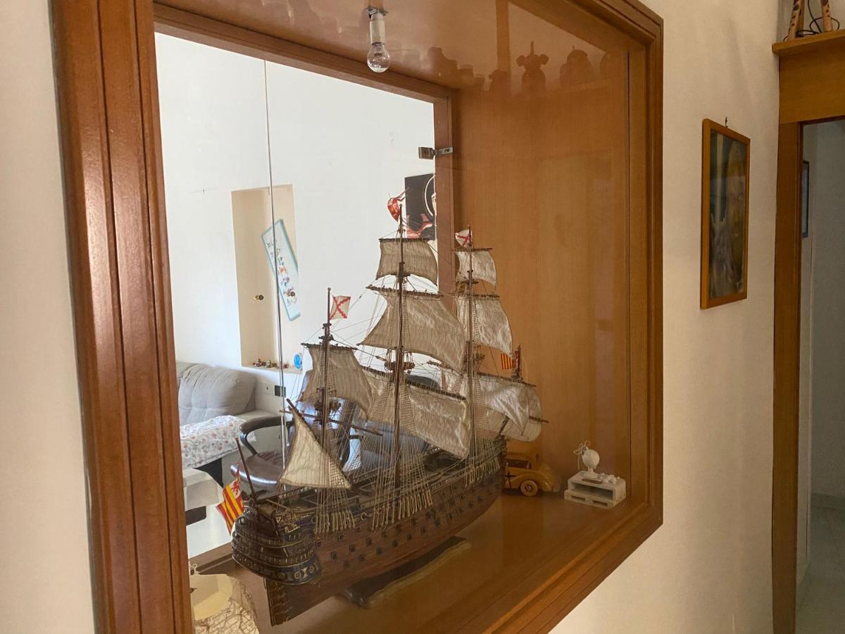 Messineo'S Home Napoli Bagian luar foto