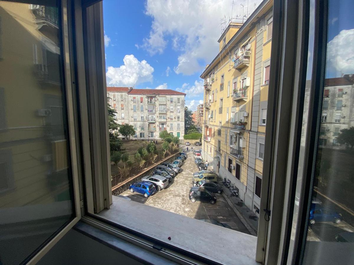 Messineo'S Home Napoli Bagian luar foto